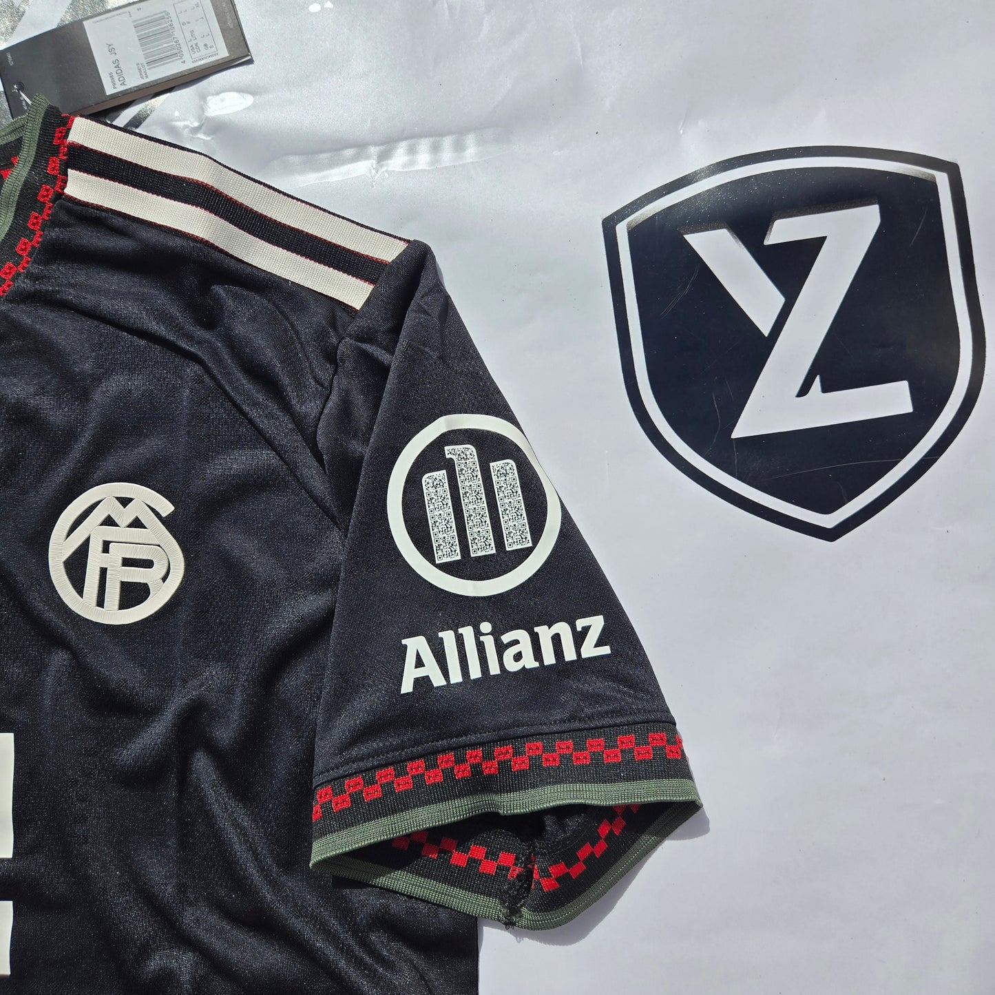 Bayern Munich 3ème Maillot ( 3rd Kit )