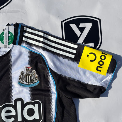 Newcastle United FC Maillot Domicile ( Home )