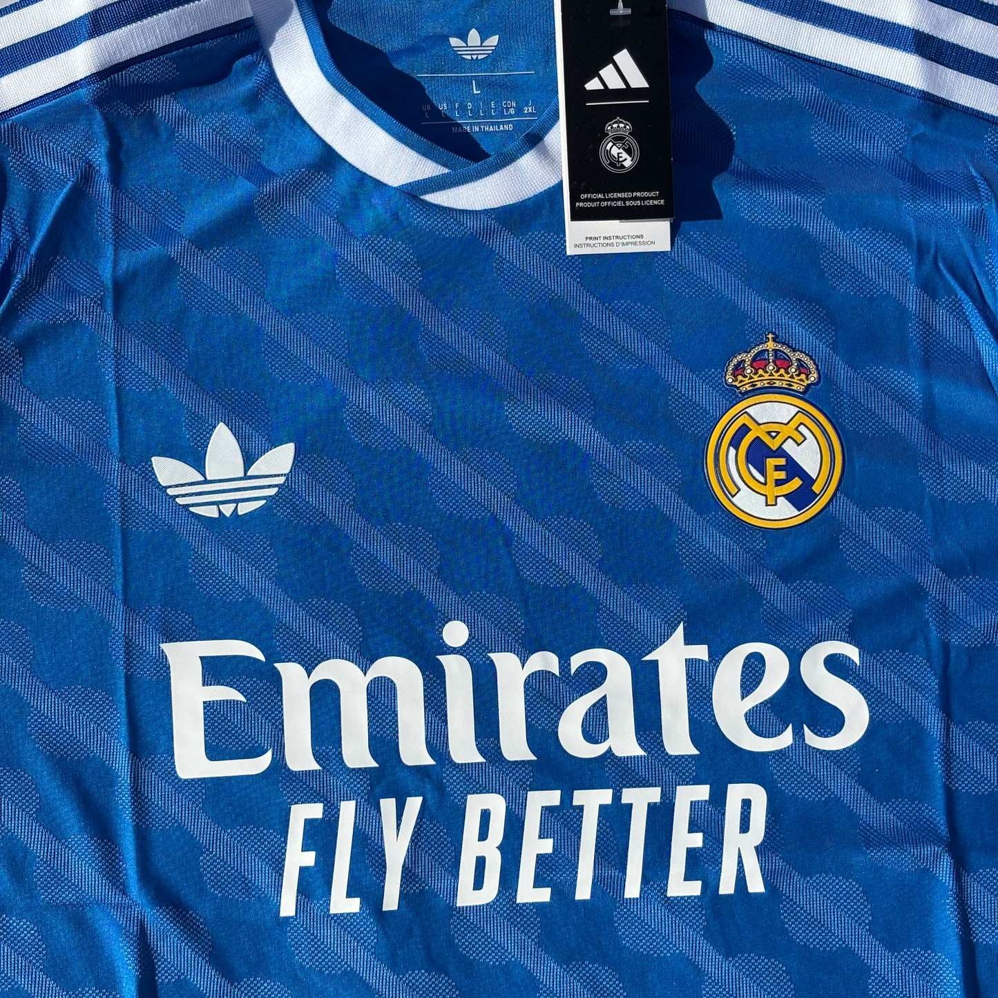 Real Madrid 3ème Maillot ( 3rd Kit )