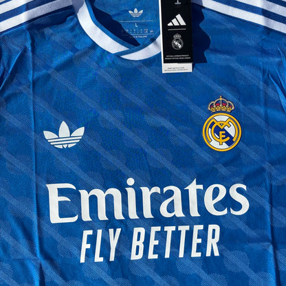 Real Madrid 3ème Maillot ( 3rd Kit )