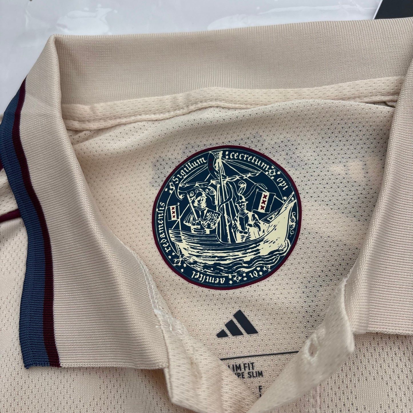 Ajax Amsterdam 3ème Maillot ( 3rd Kit )
